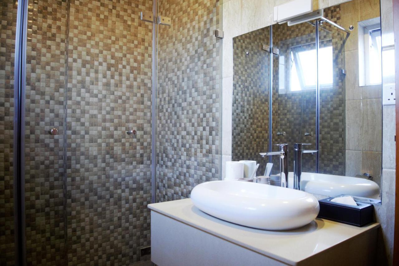 The Pool Labone Aparthotel Άκρα Εξωτερικό φωτογραφία